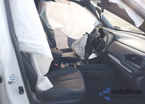 2025 Subaru Forester Limited из США, поврежденный, VIN JF2SLDNC3SH617604